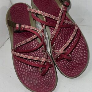 Chaco berry print on berry bed ZX/2 backless walking sandals size 9